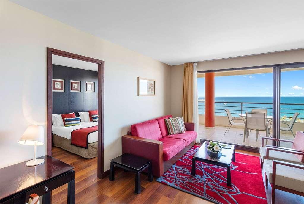 Ramada Hotel & Suites By Wyndham נומיאה חדר תמונה