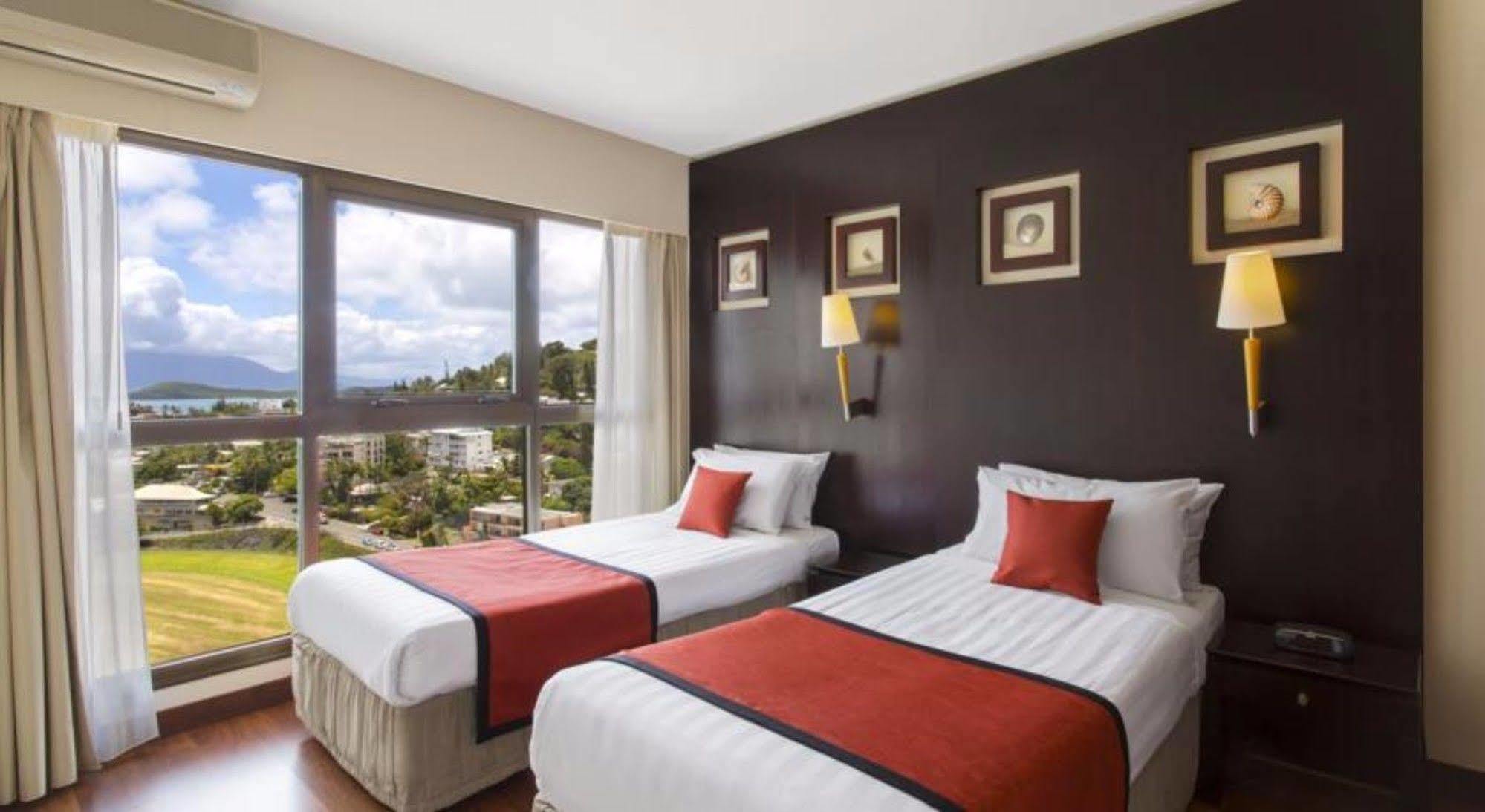 Ramada Hotel & Suites By Wyndham נומיאה מראה חיצוני תמונה
