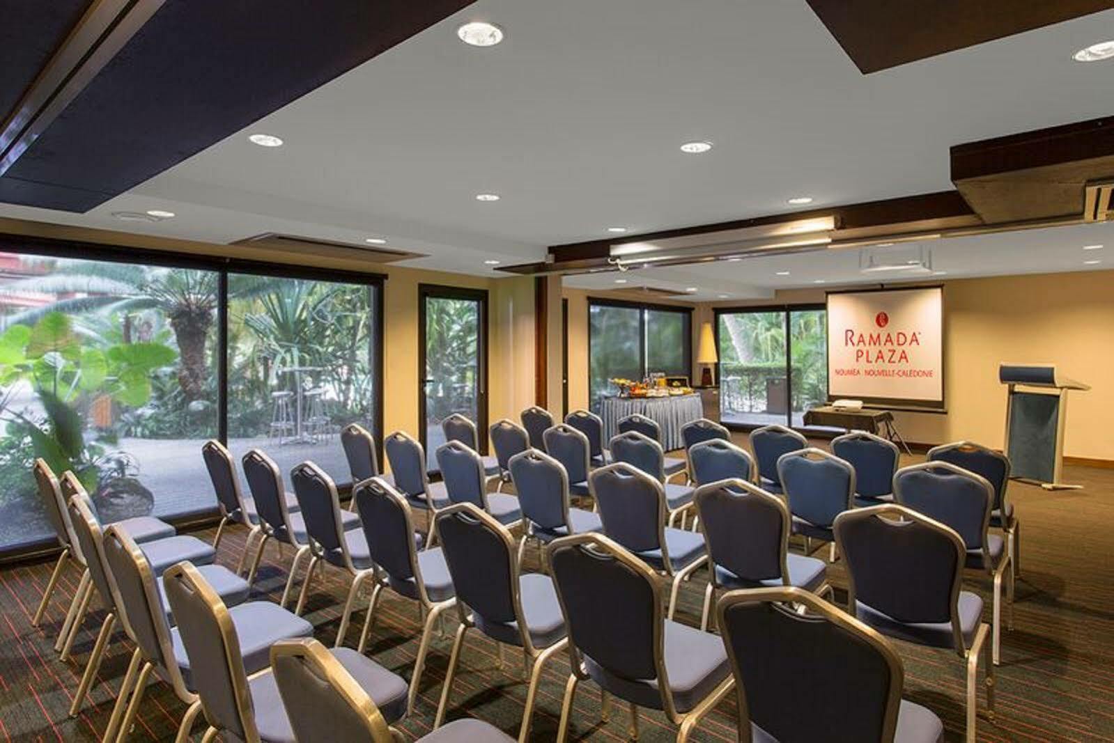 Ramada Hotel & Suites By Wyndham נומיאה מראה חיצוני תמונה