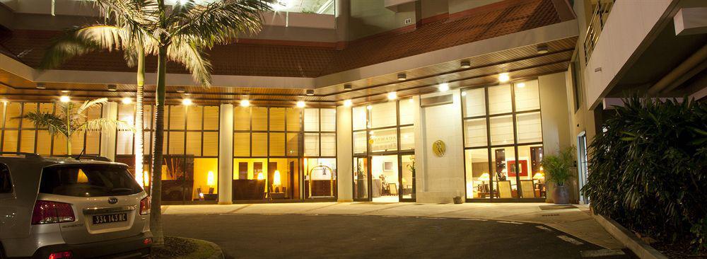 Ramada Hotel & Suites By Wyndham נומיאה מראה חיצוני תמונה