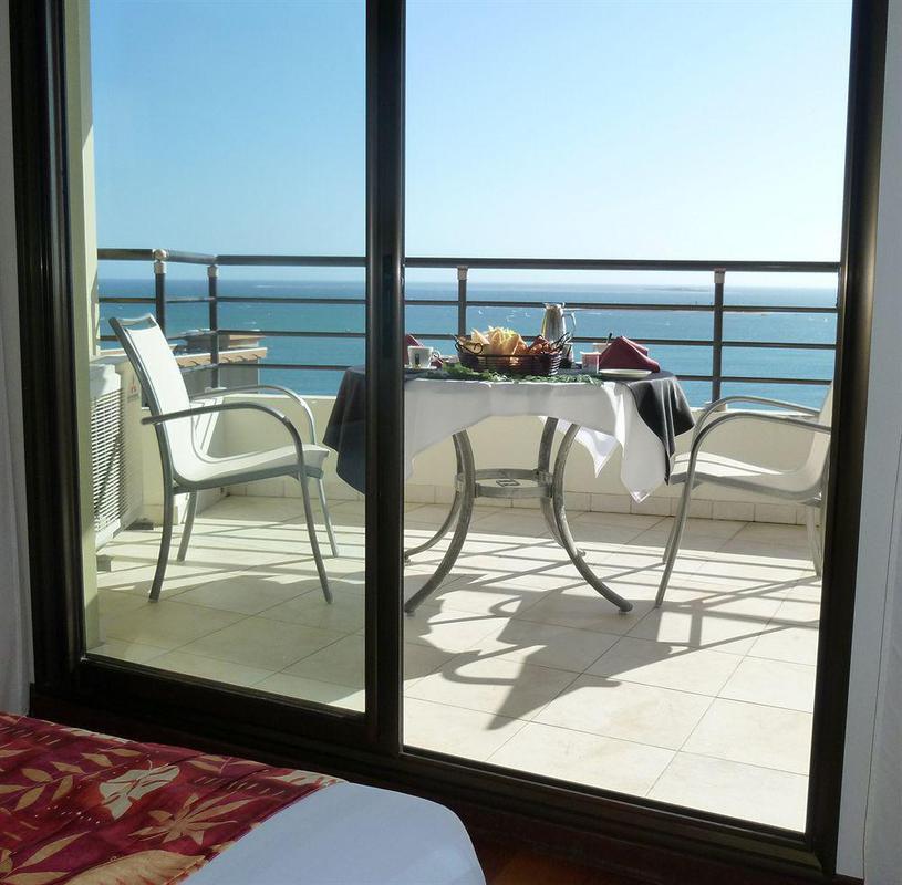 Ramada Hotel & Suites By Wyndham נומיאה מראה חיצוני תמונה